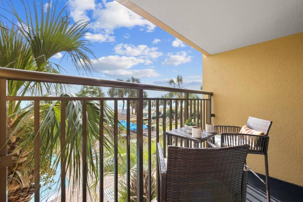 Oceanfront Romantic King Suite On The Boardwalk Myrtle Beach Exterior photo